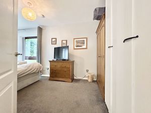 Photo 26- click for photo gallery